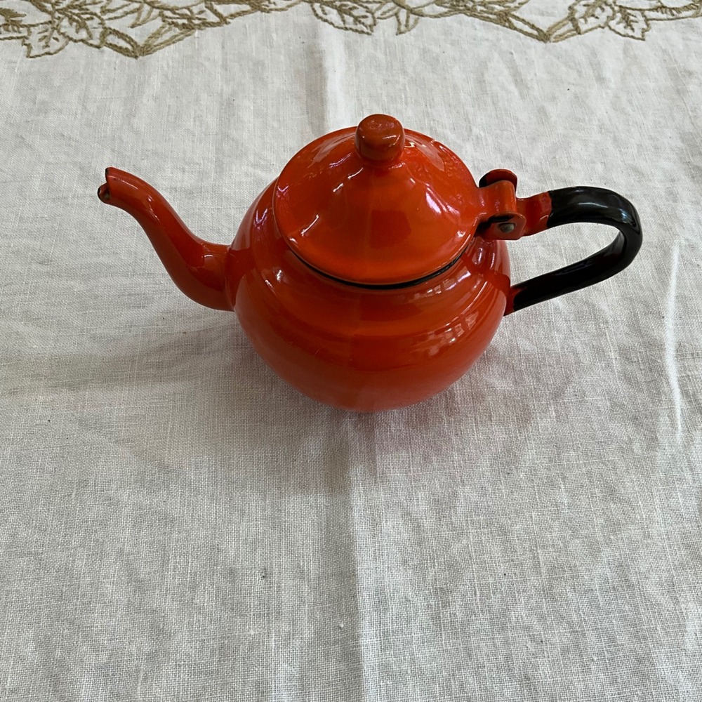 Vintage Orange Enamel Teapot Retro Metal Tea Kettle with Hinged Lid Black Handle